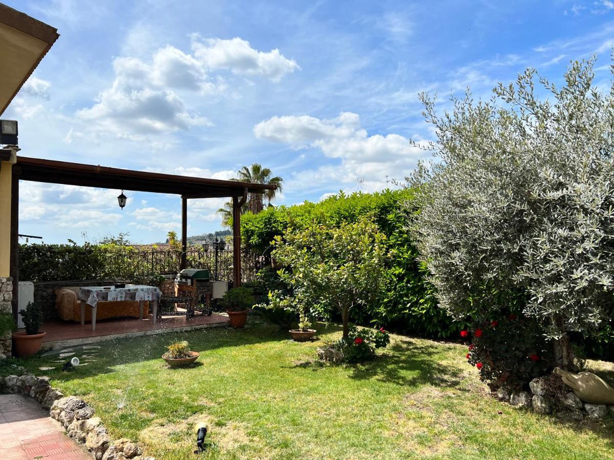 ***** La Casa Di Gio Apartman Caltanissetta Kültér fotó