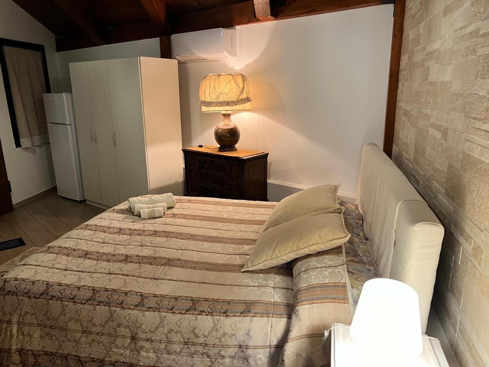 ***** La Casa Di Gio Apartman Caltanissetta Kültér fotó